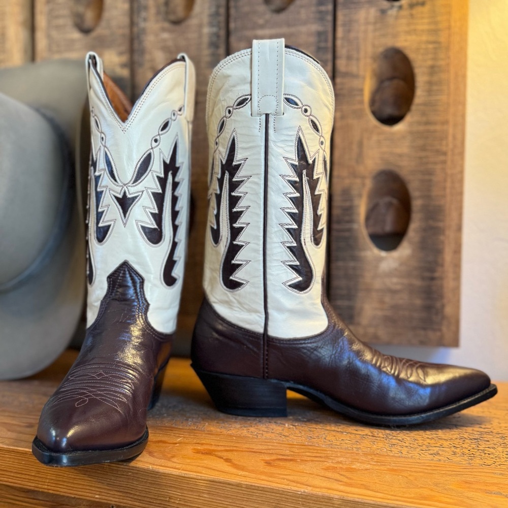 Super Cool Vintage Nocona Cowboy Boots Size 8 - Picture 2 of 7
